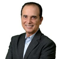 <em>Dr. Frank Suarez </em>