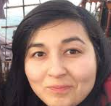 <em> </em><em><strong>Camila R. – Santiago</strong></em>